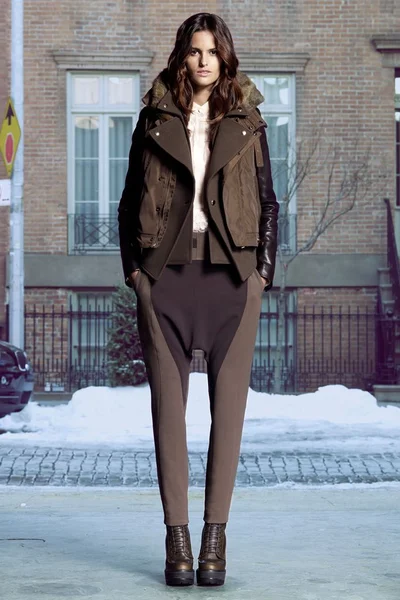 Look 2
